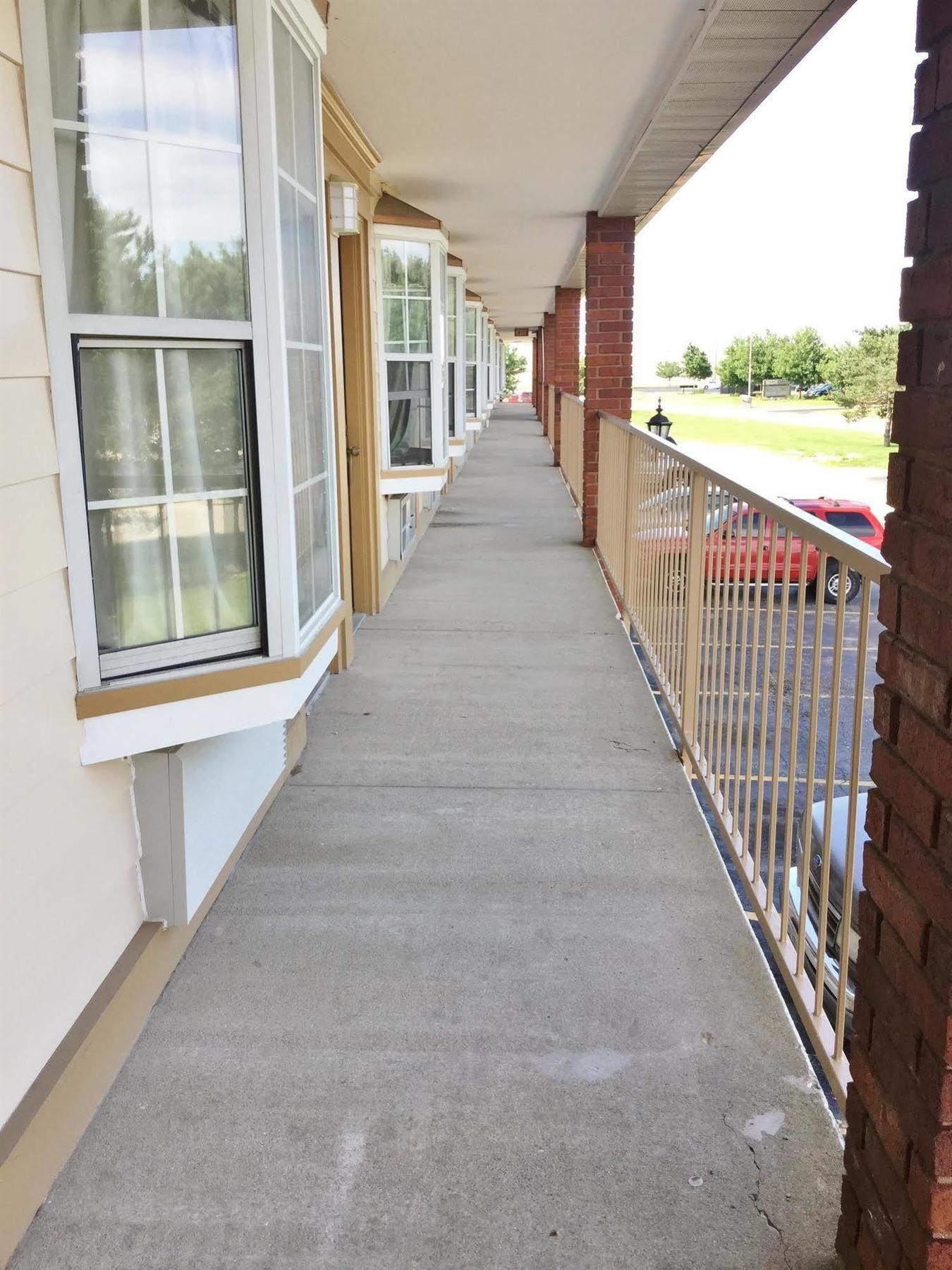 Americas Best Value Inn Belvidere - Rockford Exterior foto